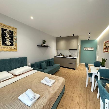 Trea Accomodations - Suite Lungomare Vlore Exterior photo