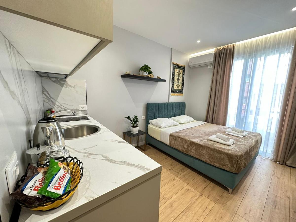 Trea Accomodations - Suite Lungomare Vlore Exterior photo